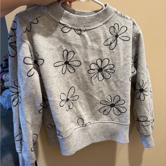 wonder nation Other - Wonder Nation Gray Floral Crew Neck Sweater